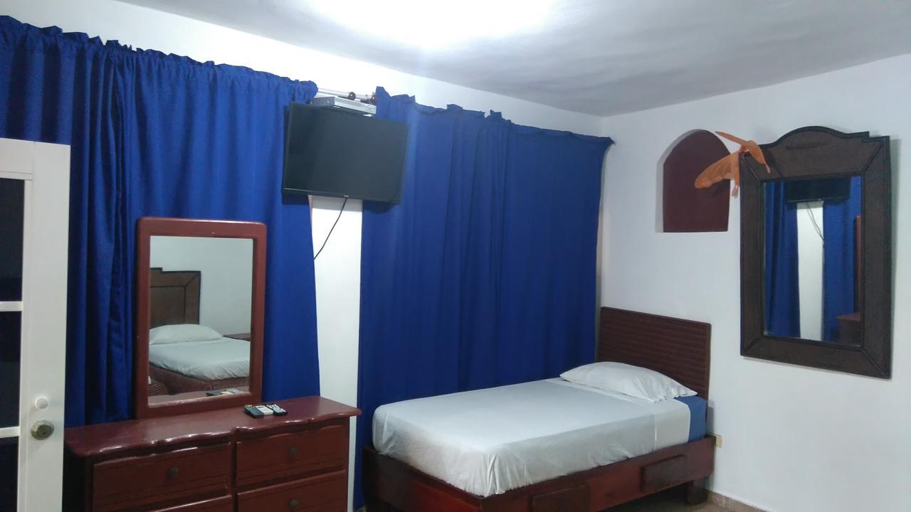 Hotel El Viejo Pirata Boca de Yuma Eksteriør bilde