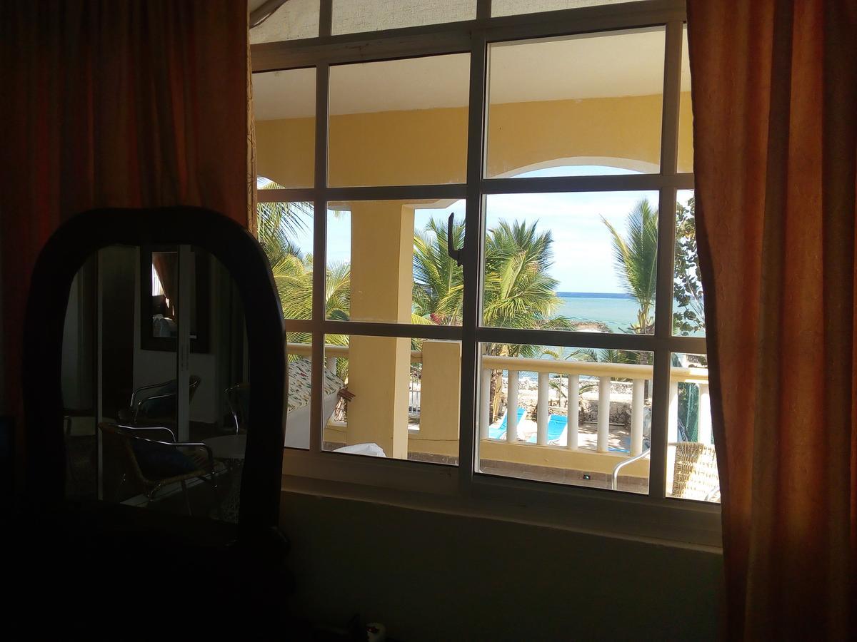 Hotel El Viejo Pirata Boca de Yuma Eksteriør bilde